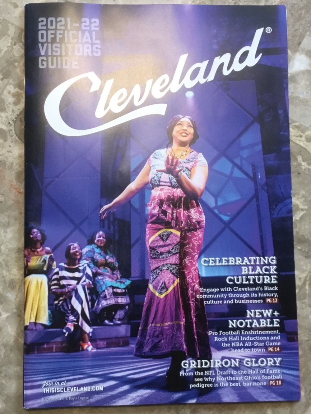 2021-22 Cleveland Visitors Guide (Cleveland) 88 total pages Nice! Rock & Sports